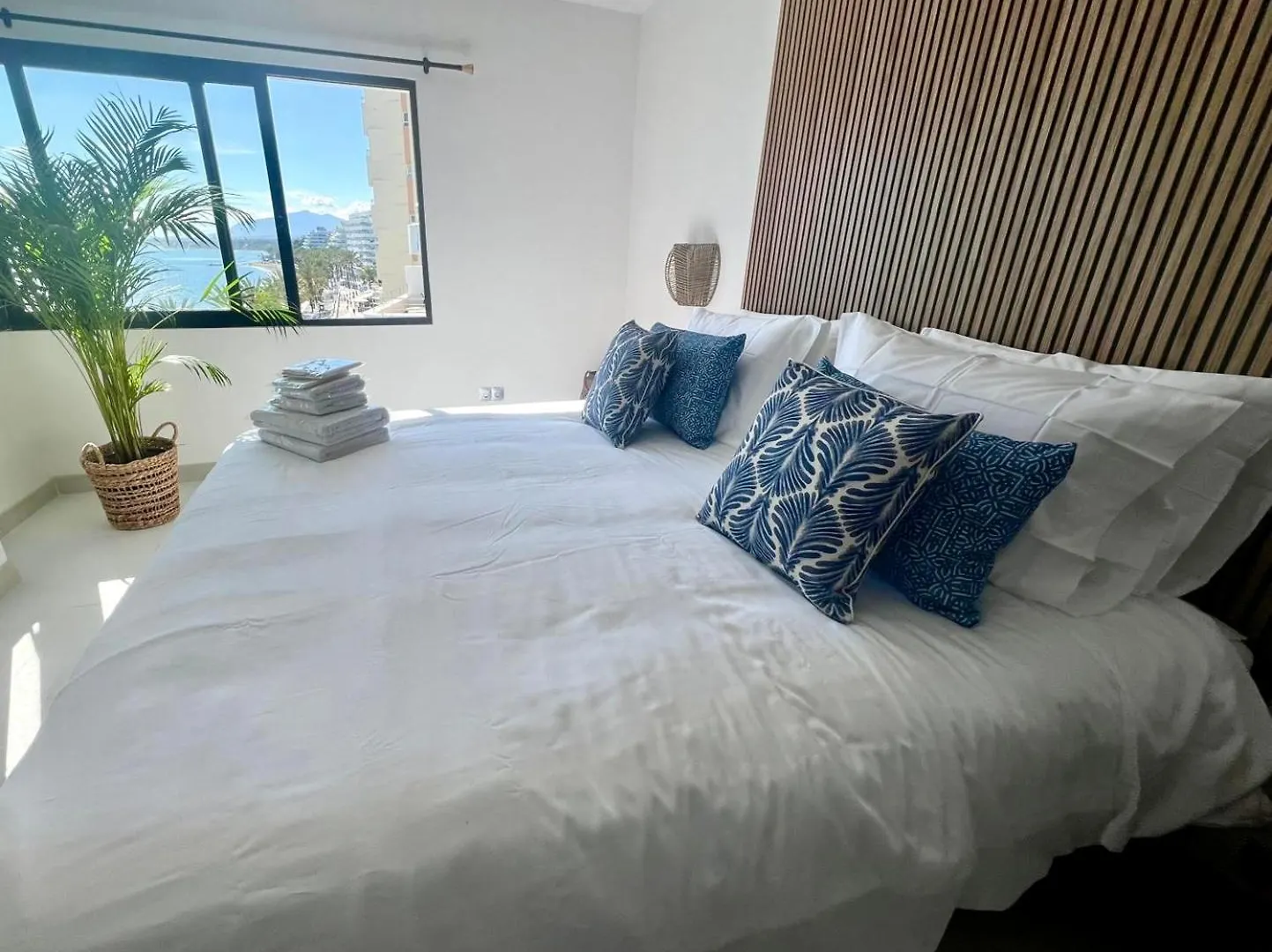 Marbella Beachfront Apartment